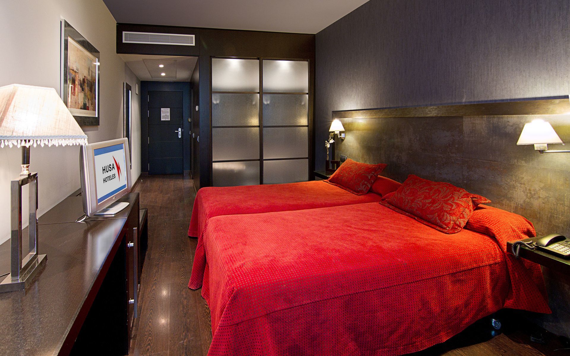 Iberik Santo Domingo Plaza Hotel Oviedo Bagian luar foto